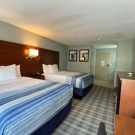 Americinn By Wyndham Williamsburg Eksteriør billede