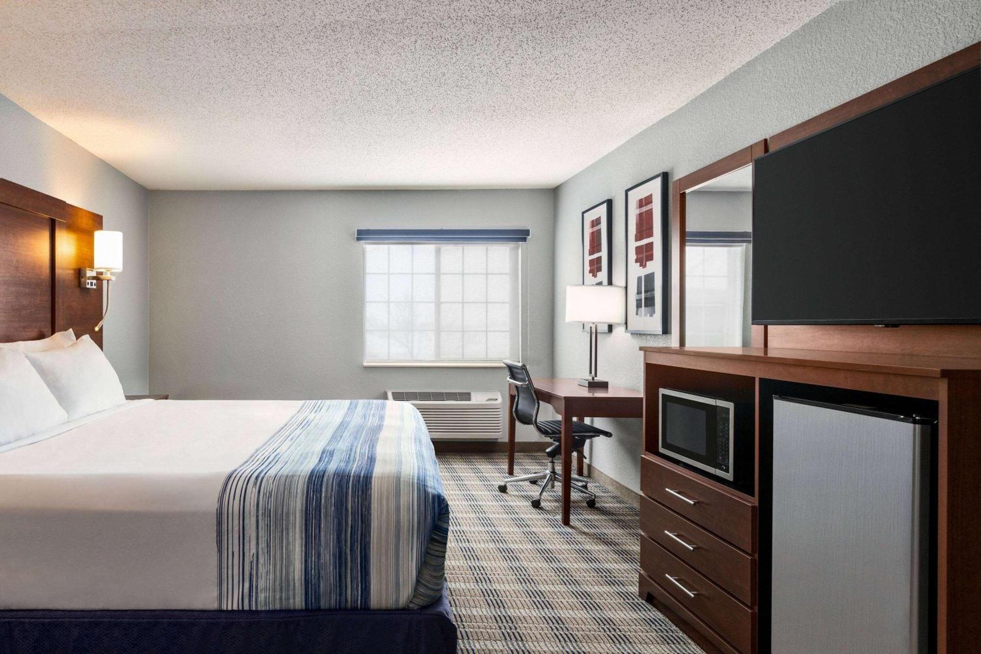 Americinn By Wyndham Williamsburg Eksteriør billede