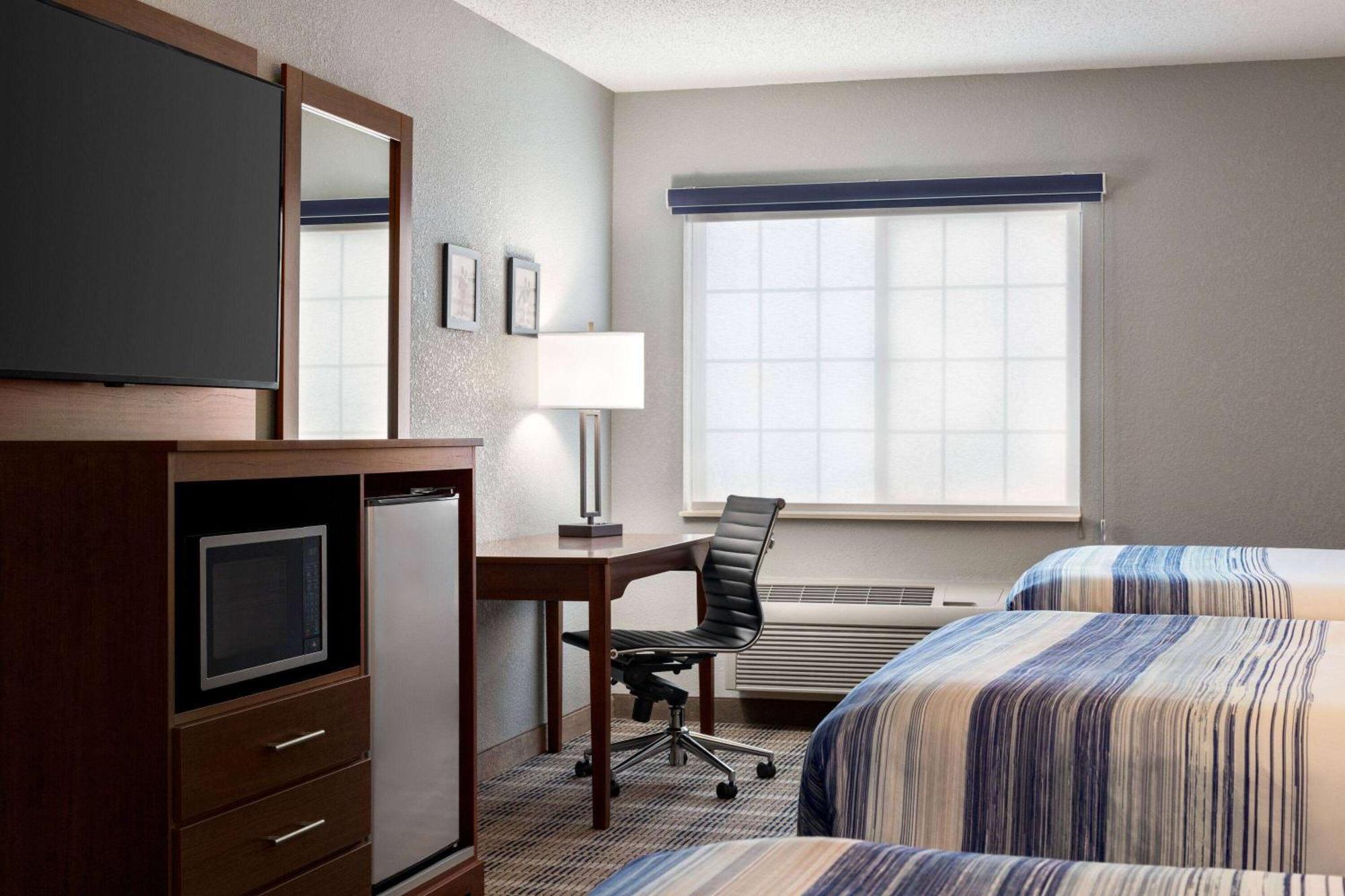Americinn By Wyndham Williamsburg Eksteriør billede