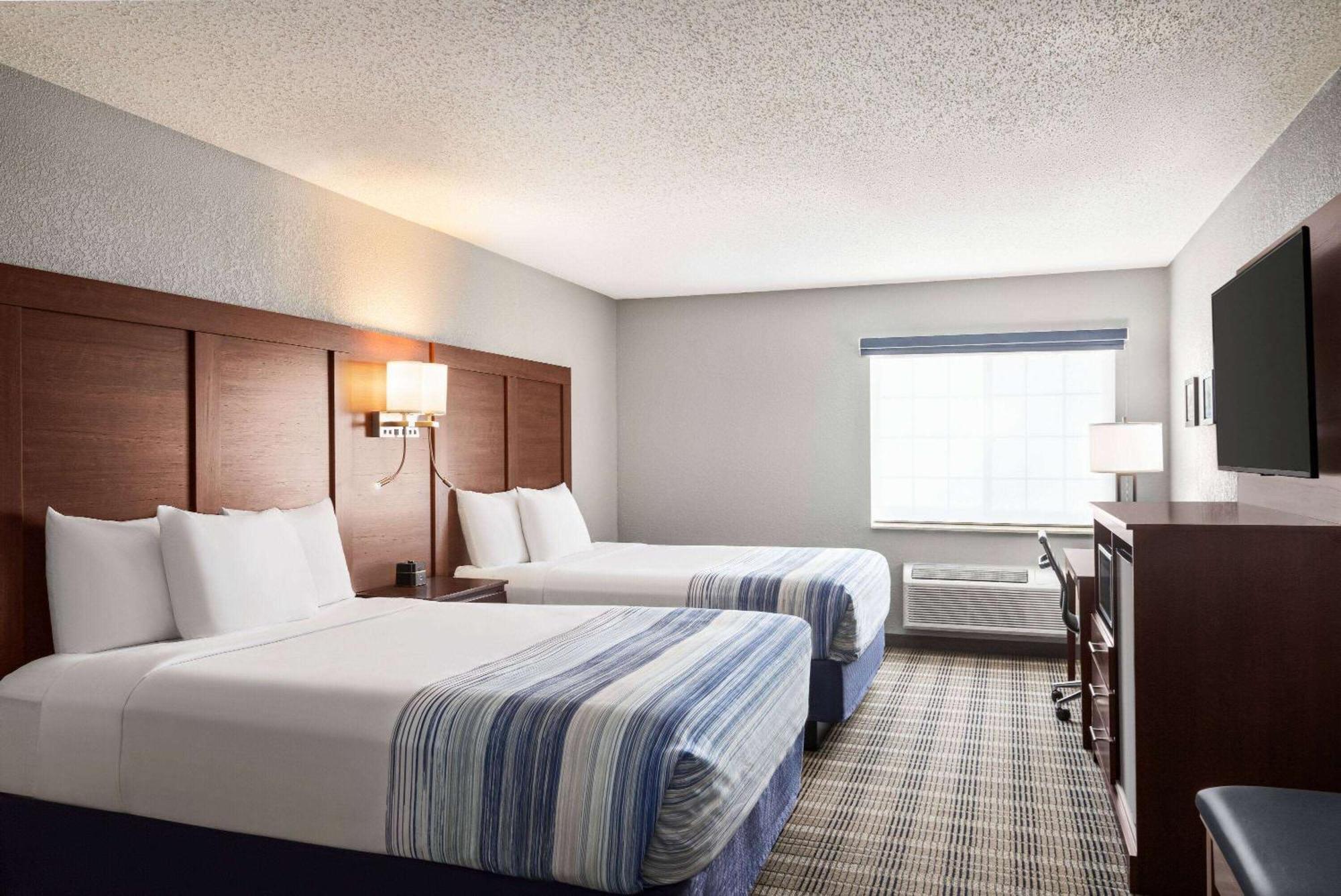 Americinn By Wyndham Williamsburg Eksteriør billede